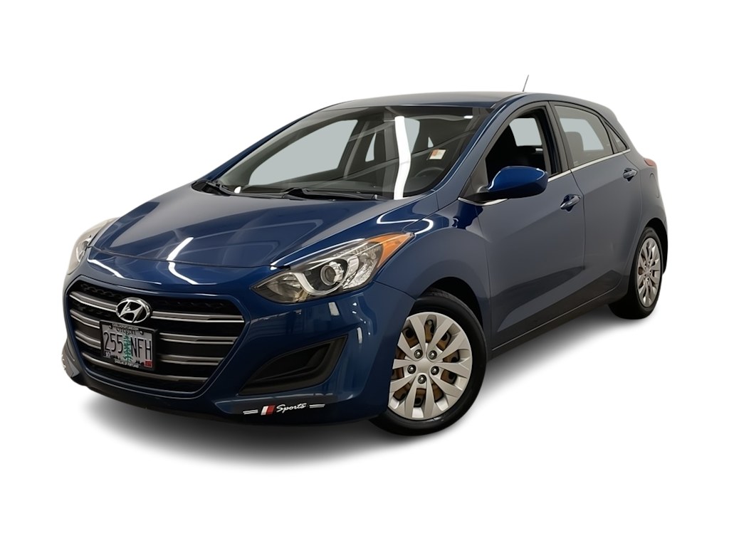 Used 2016 Hyundai Elantra GT Base with VIN KMHD35LH0GU252563 for sale in Medford, OR