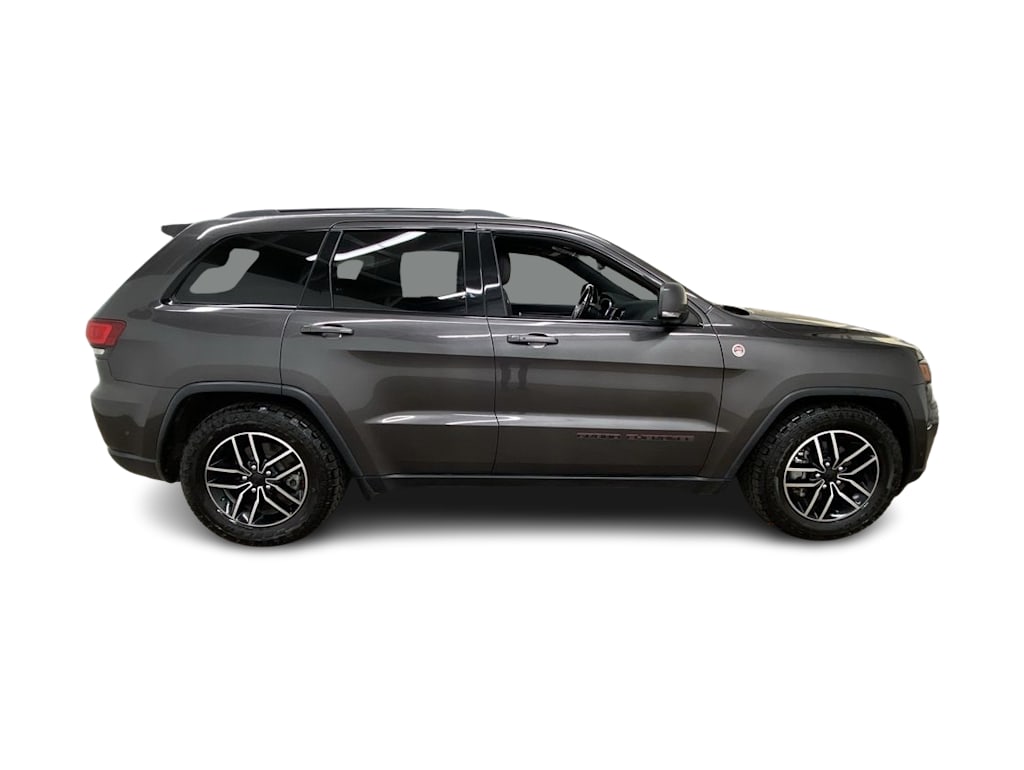 Thumbnail: 2020 Jeep Grand Cherokee - 21