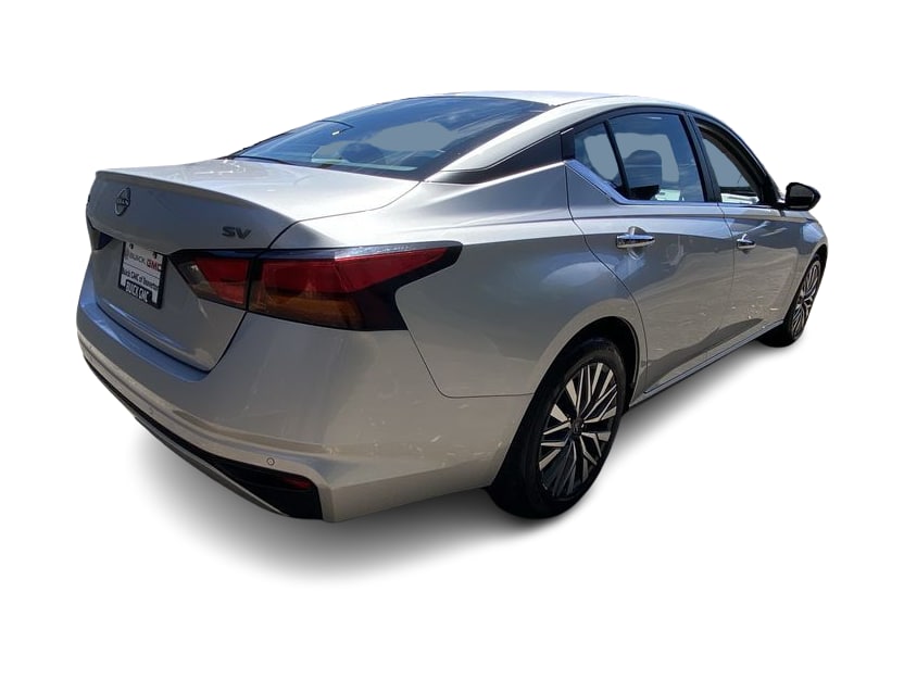 Thumbnail: 2024 Nissan Altima - 21