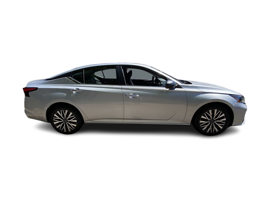 Thumbnail: 2024 Nissan Altima - 22