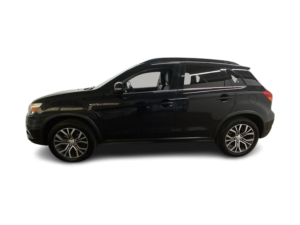 Thumbnail: 2018 Mitsubishi Outlander Sport - 3