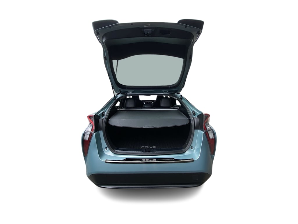 Thumbnail: 2016 Toyota Prius - 16
