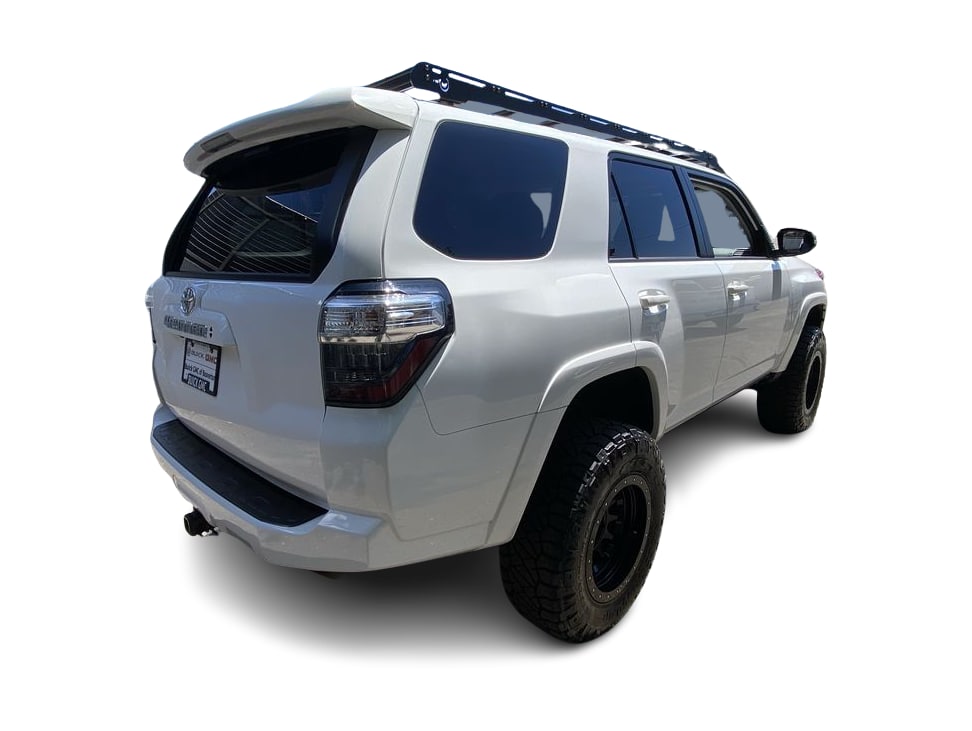 Thumbnail: 2022 Toyota 4Runner - 21