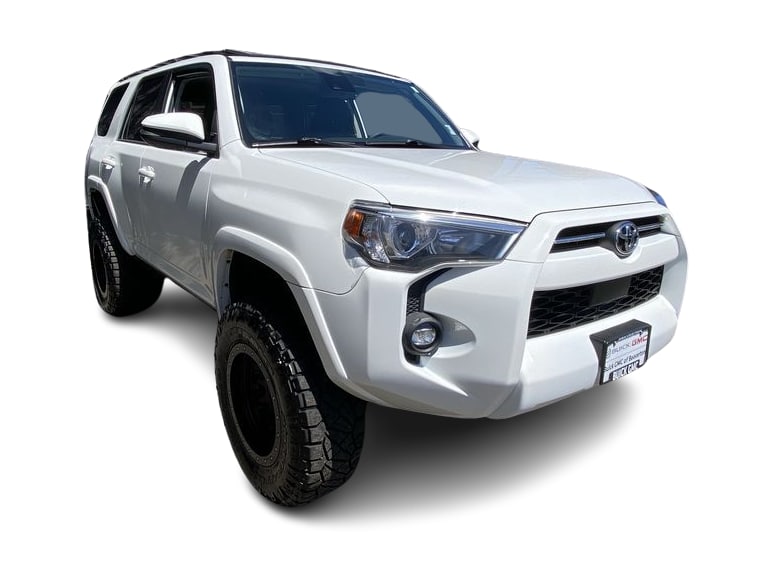 Thumbnail: 2022 Toyota 4Runner - 23