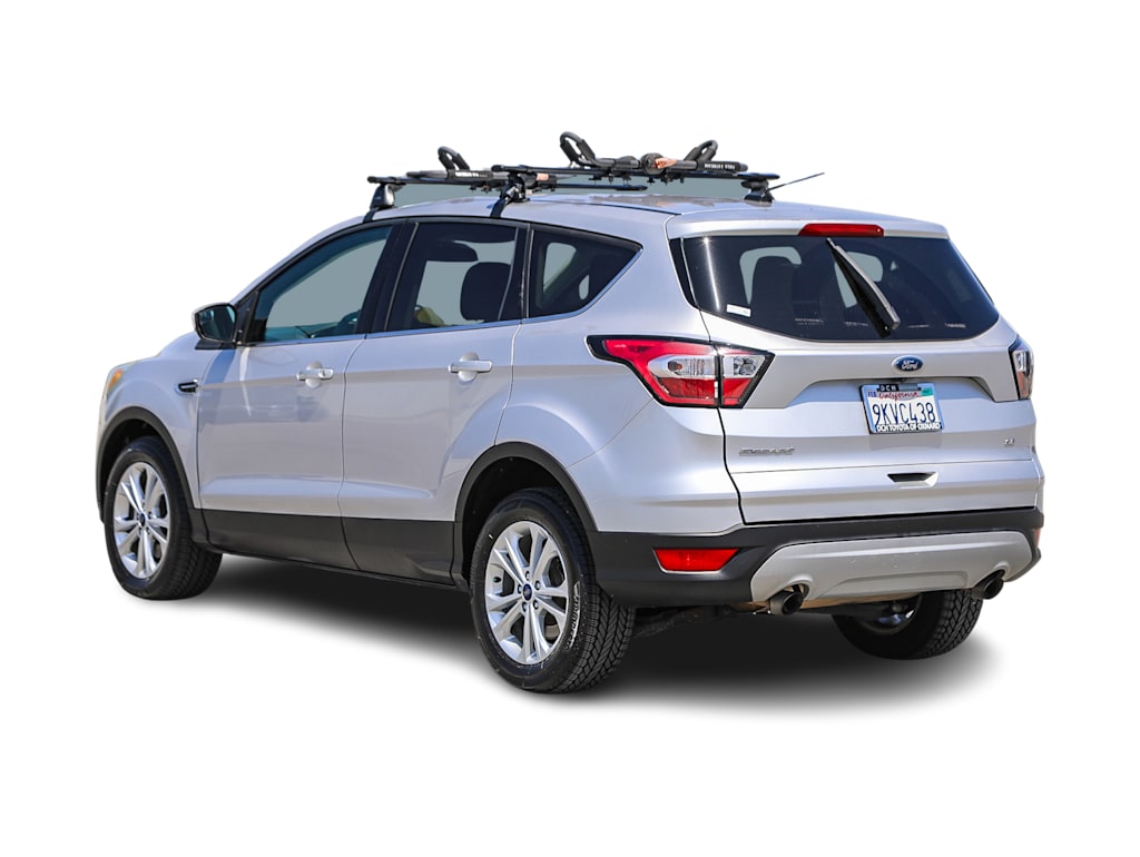 Thumbnail: 2017 Ford Escape - 3