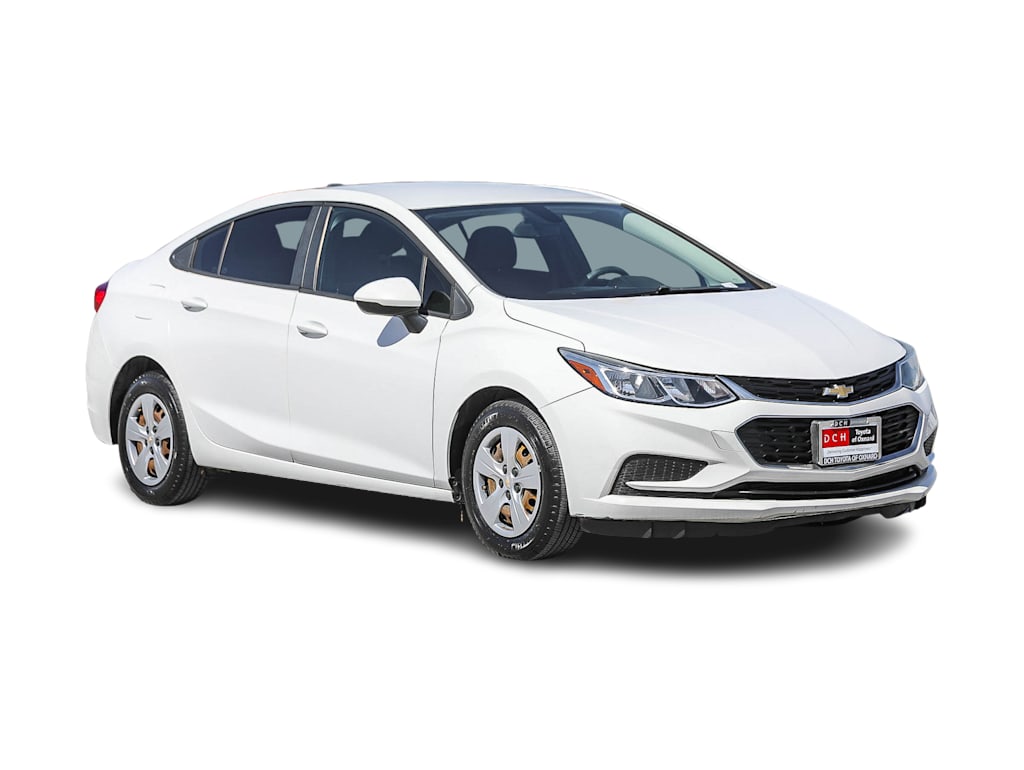 Thumbnail: 2018 Chevrolet Cruze - 17