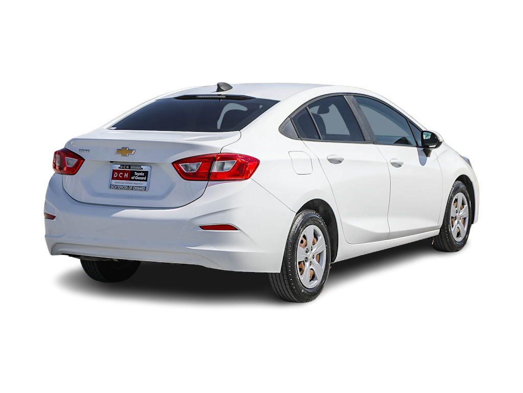 Thumbnail: 2018 Chevrolet Cruze - 18