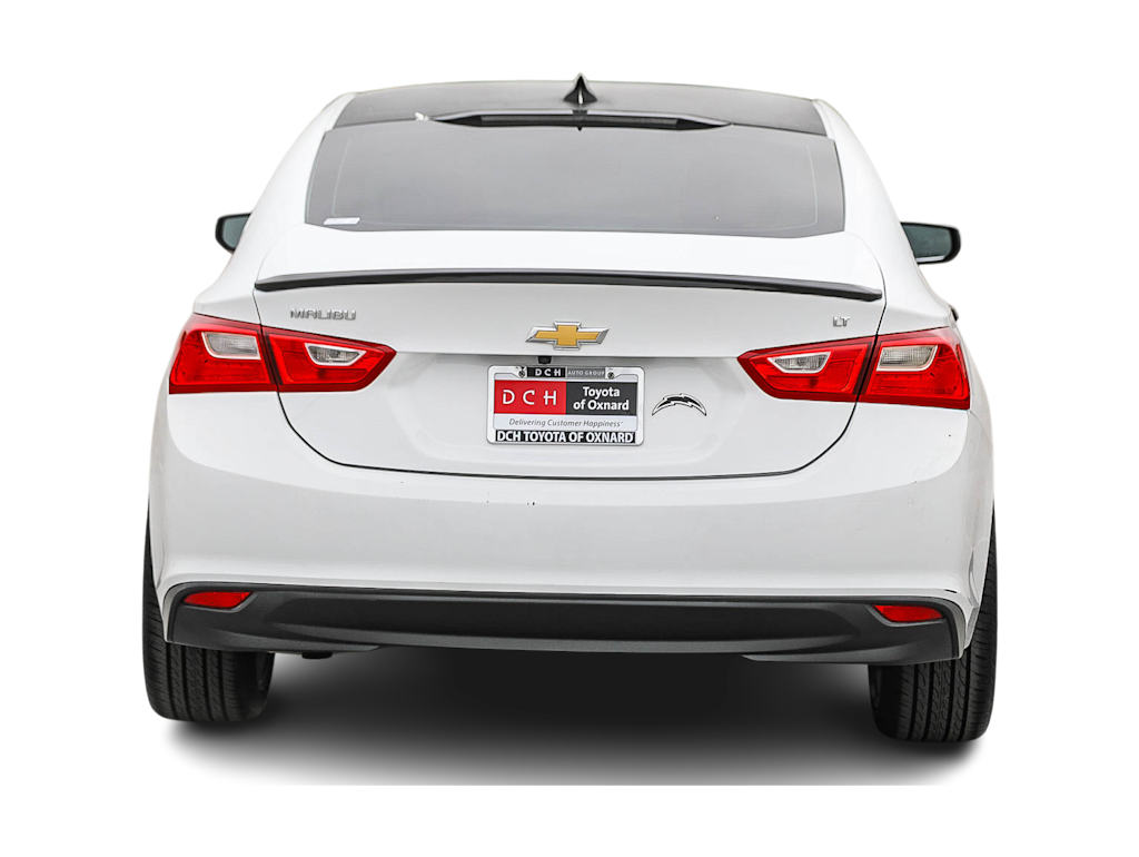 Thumbnail: 2018 Chevrolet Malibu - 4