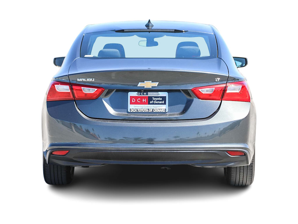 Thumbnail: 2017 Chevrolet Malibu - 4