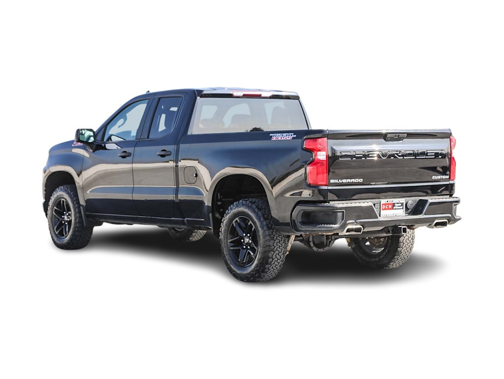 Thumbnail: 2020 Chevrolet Silverado 1500 - 3