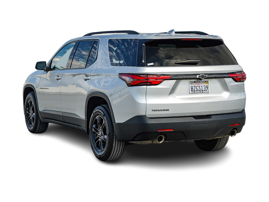 Thumbnail: 2022 Chevrolet Traverse - 3
