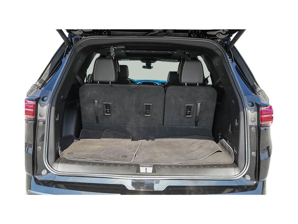 Thumbnail: 2023 Chevrolet Traverse - 15