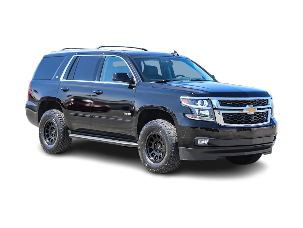 Thumbnail: 2017 Chevrolet Tahoe - 16