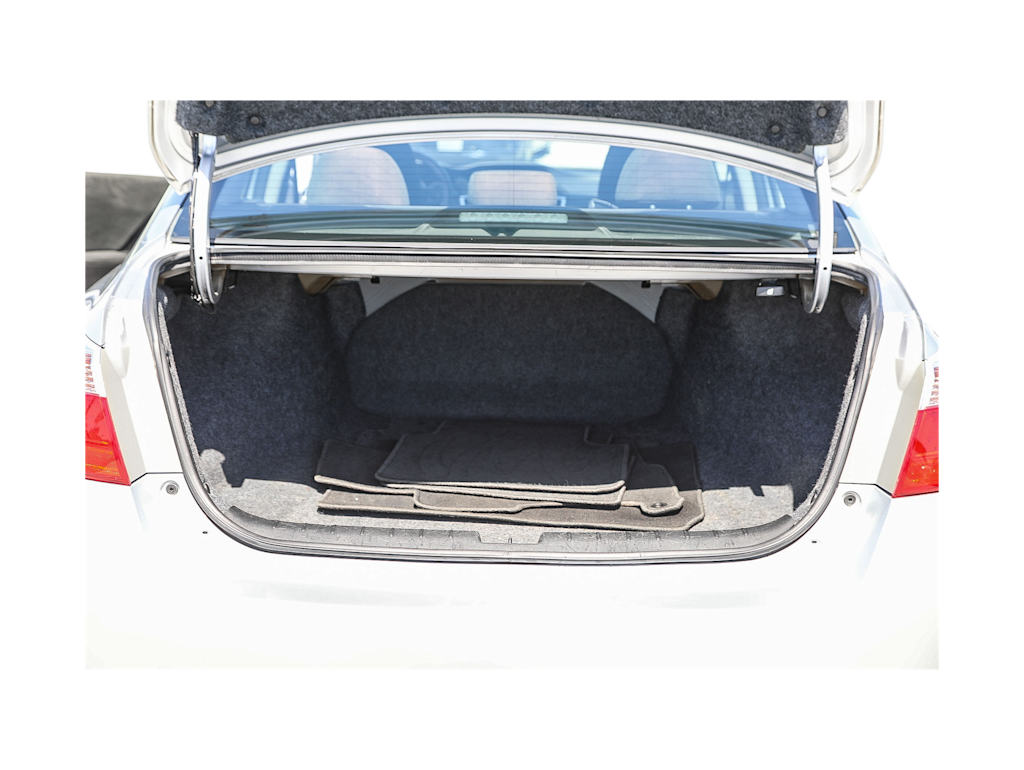 Thumbnail: 2013 Honda Accord - 16