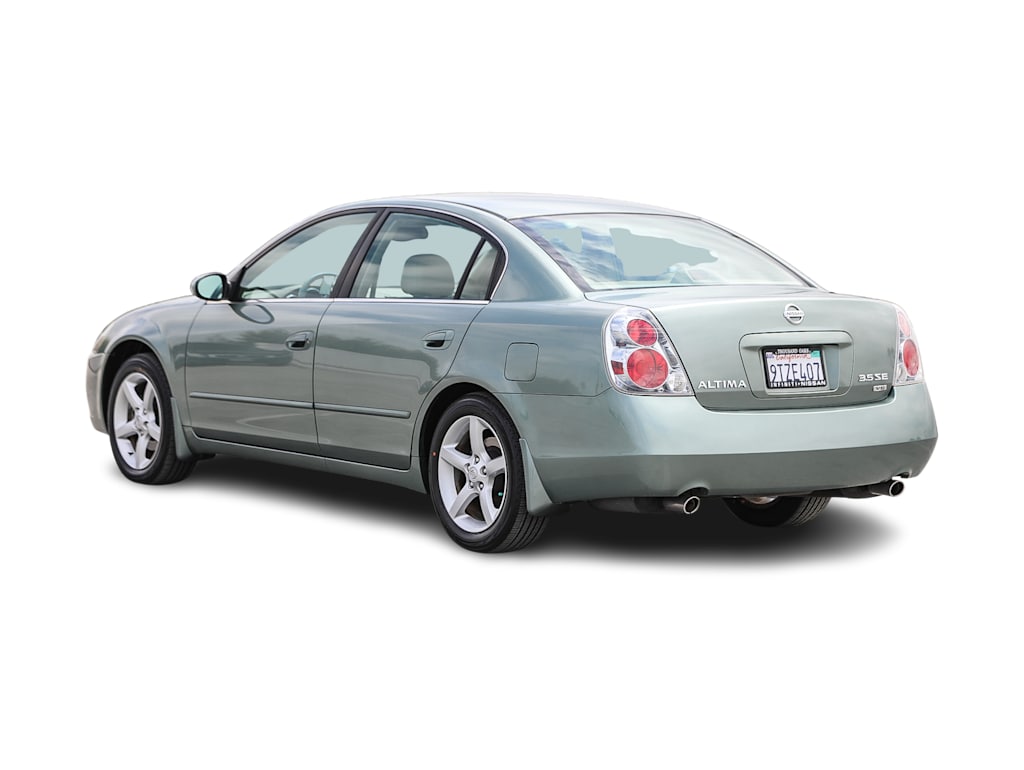 Thumbnail: 2005 Nissan Altima - 2