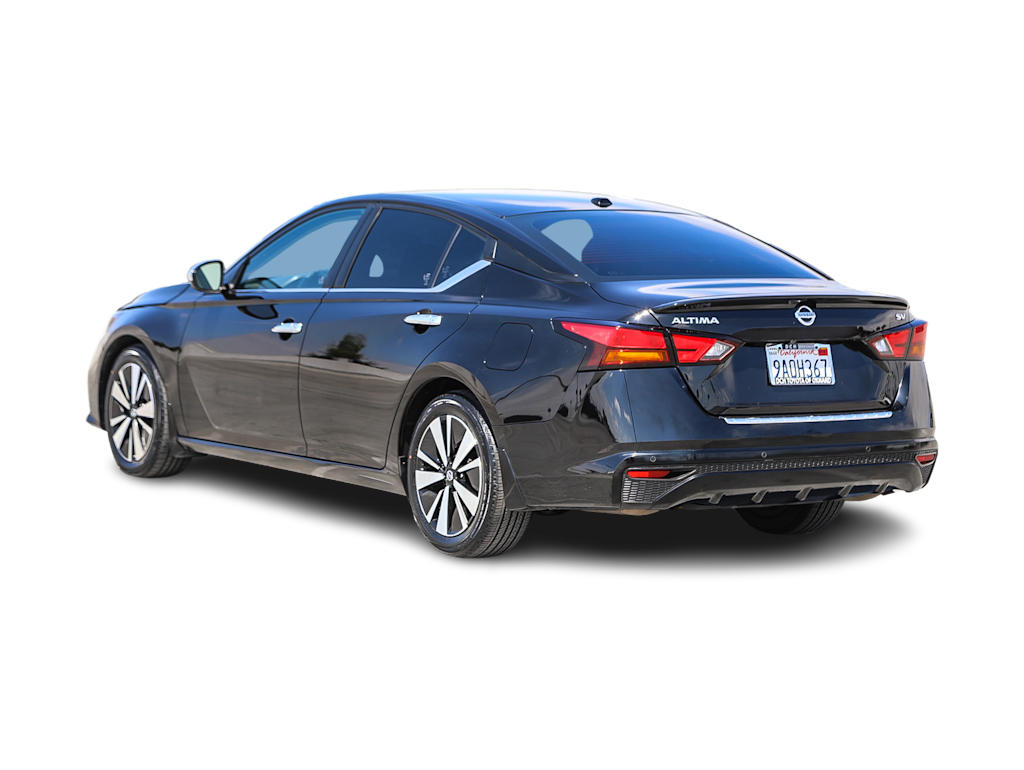 Thumbnail: 2022 Nissan Altima - 3