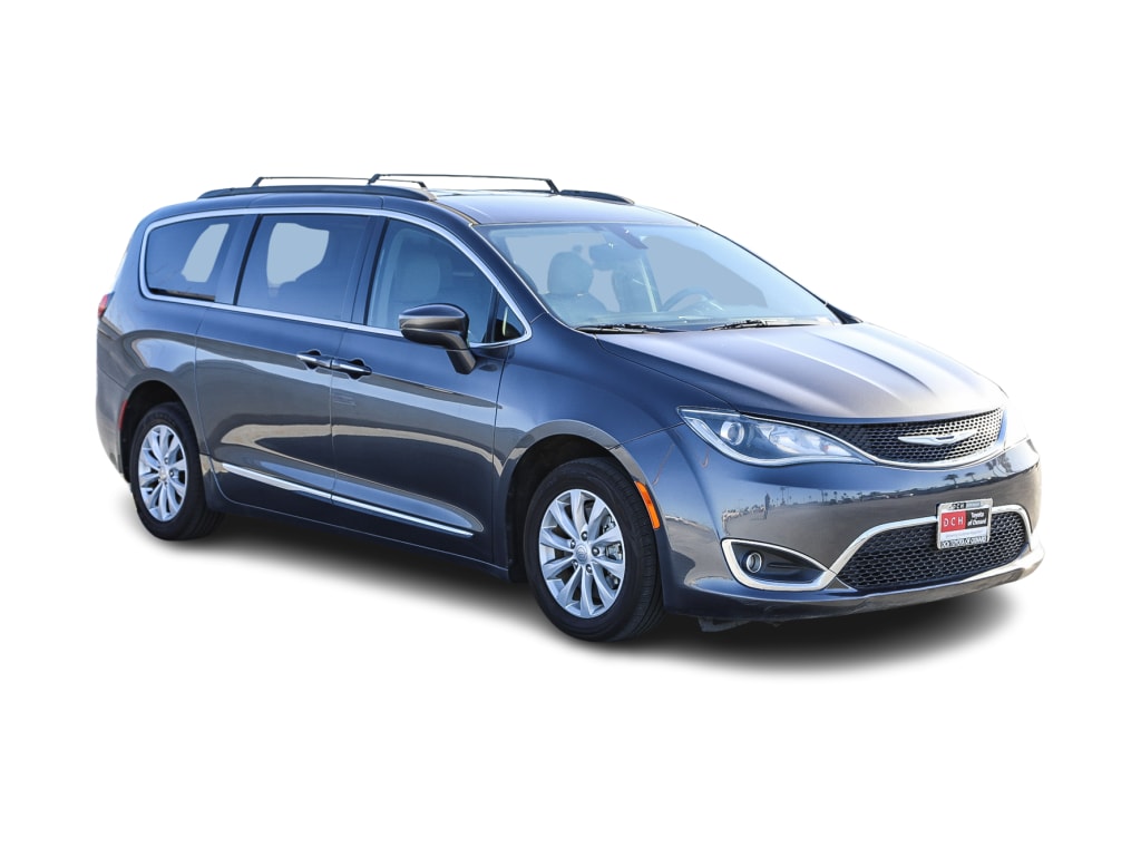 2017 Chrysler Pacifica Touring 15