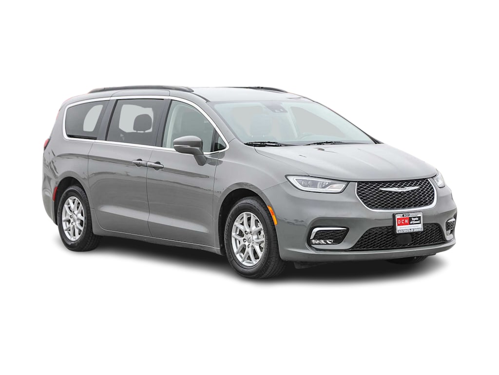 Thumbnail: 2022 Chrysler Pacifica - 15