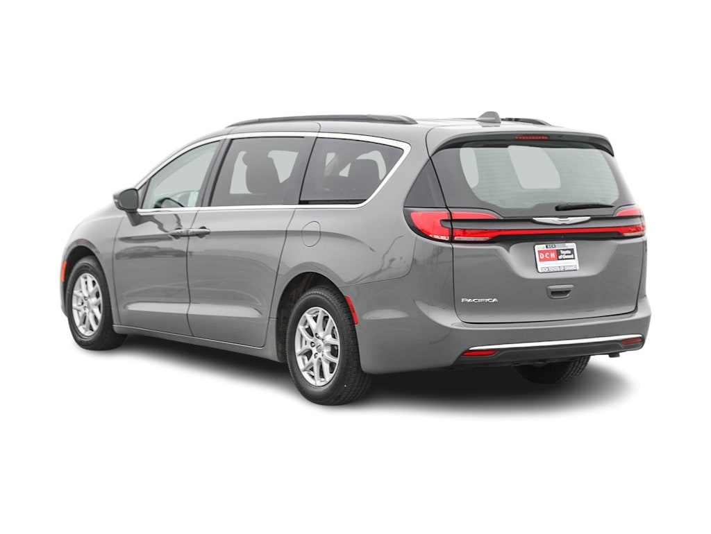 Thumbnail: 2022 Chrysler Pacifica - 3