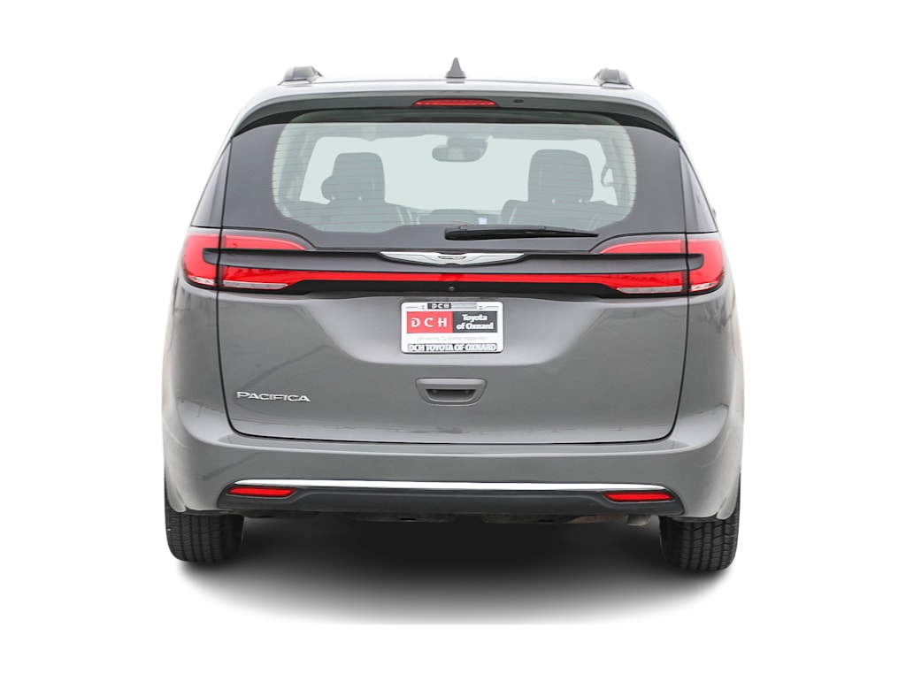 Thumbnail: 2022 Chrysler Pacifica - 4