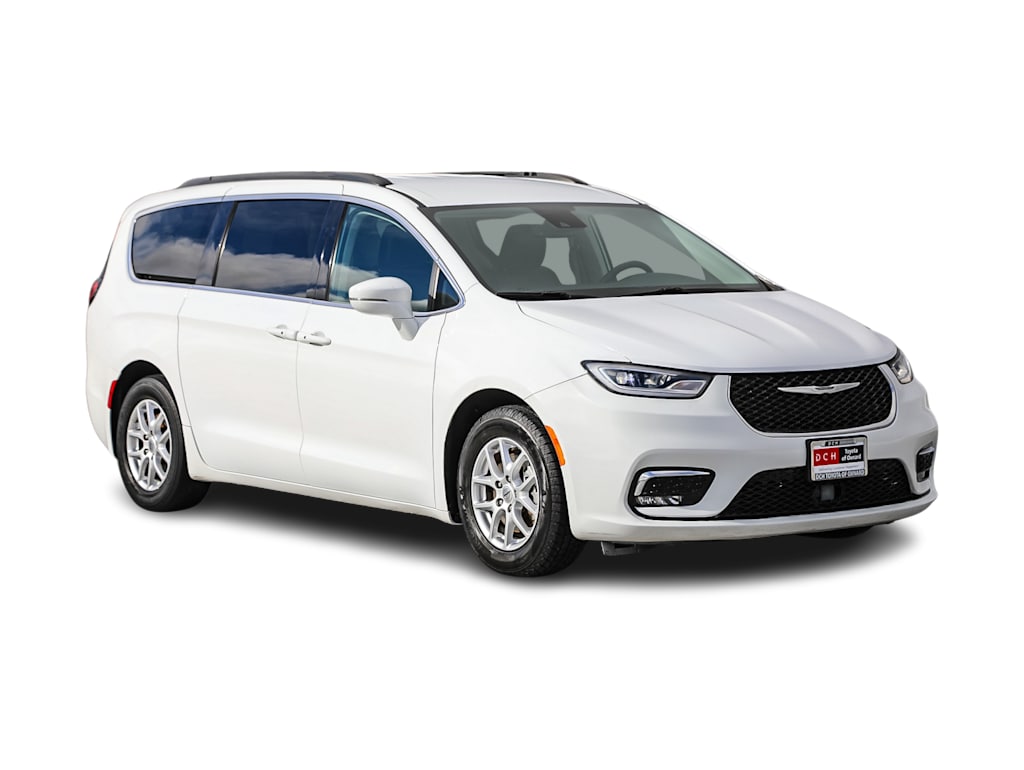 2022 Chrysler Pacifica Touring L 16