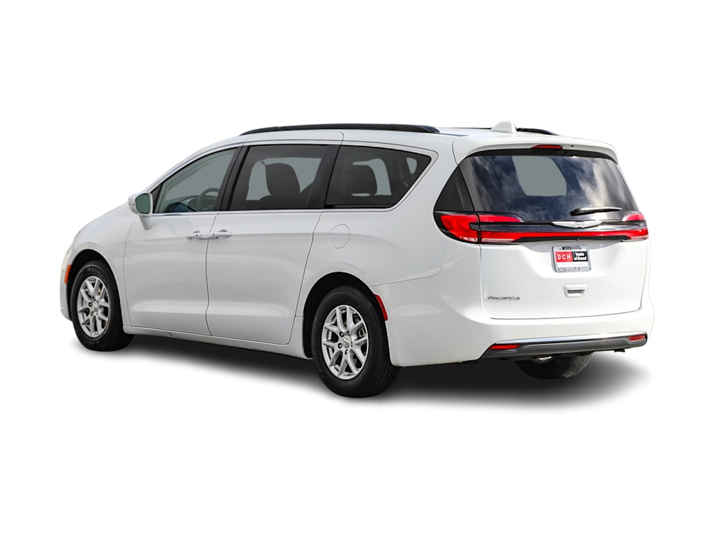 2022 Chrysler Pacifica Touring L 3