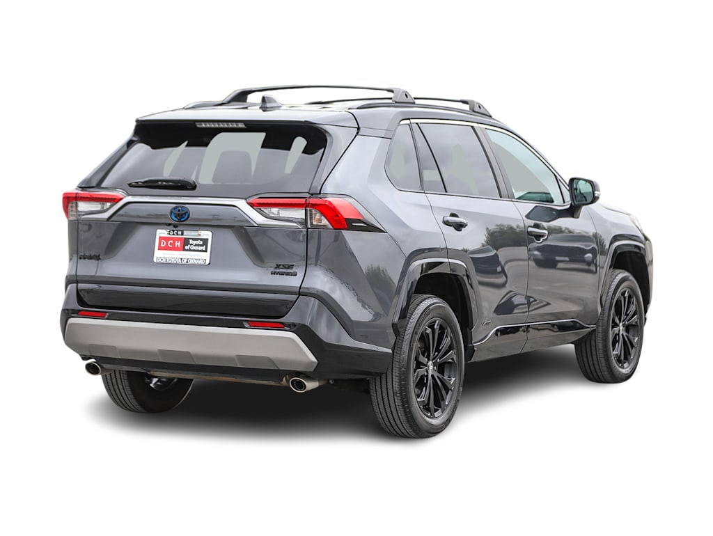 Thumbnail: 2023 Toyota RAV4 - 17
