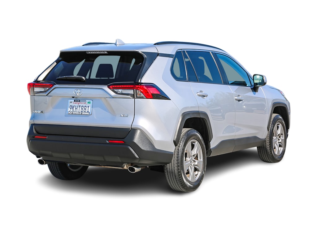 Thumbnail: 2024 Toyota RAV4 - 17