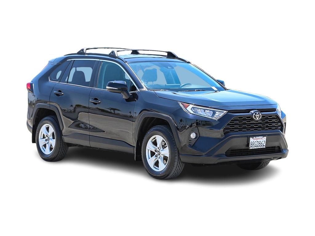 Thumbnail: 2020 Toyota RAV4 - 16
