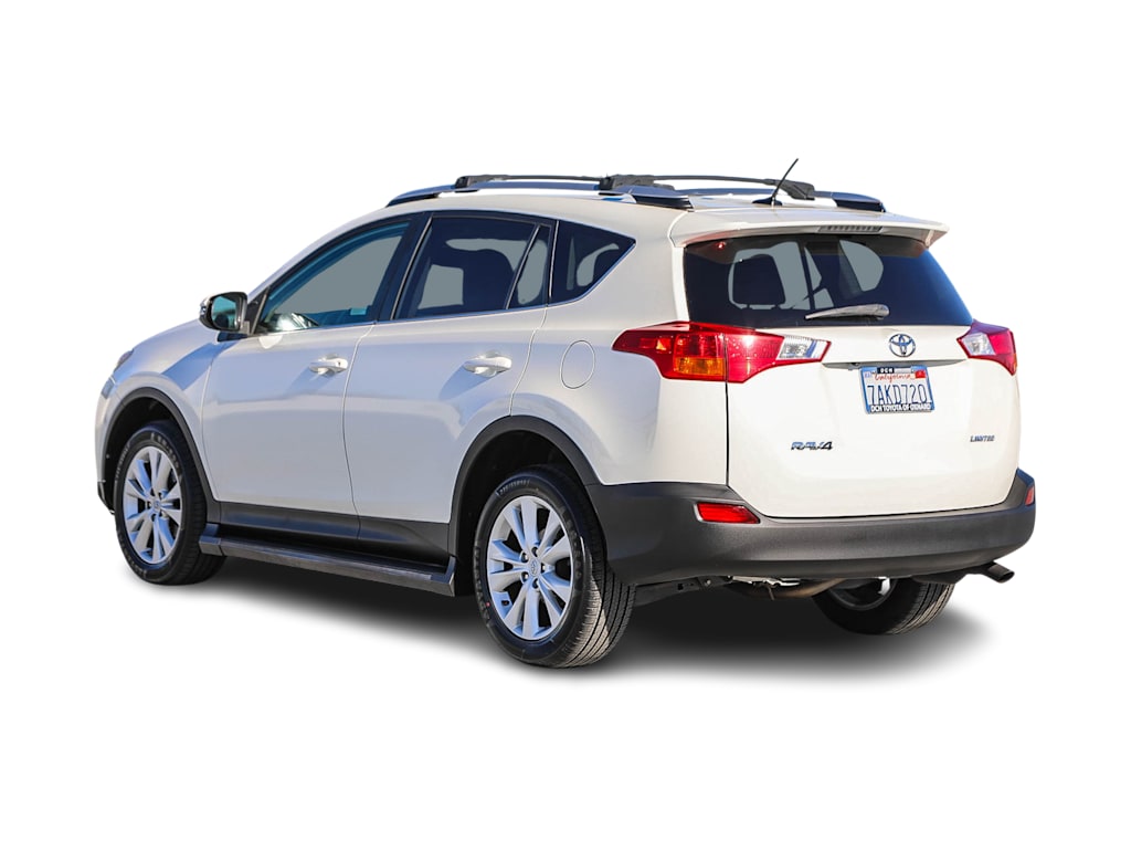 Thumbnail: 2013 Toyota RAV4 - 3