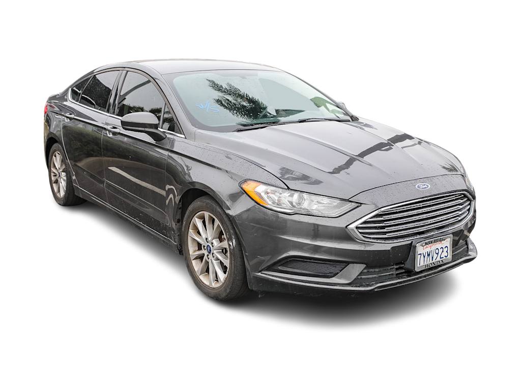 2017 Ford Fusion SE 8