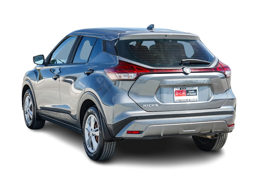 Thumbnail: 2021 Nissan Kicks - 3