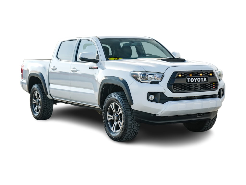 2017 Toyota Tacoma TRD Sport 18