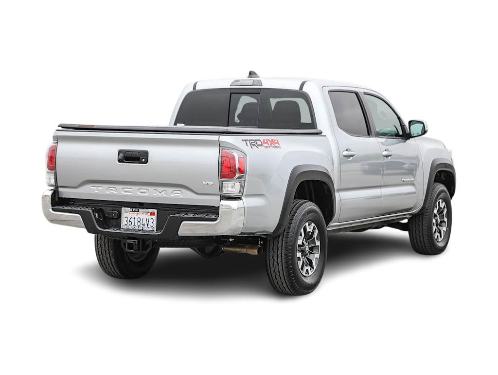 Thumbnail: 2023 Toyota Tacoma - 18