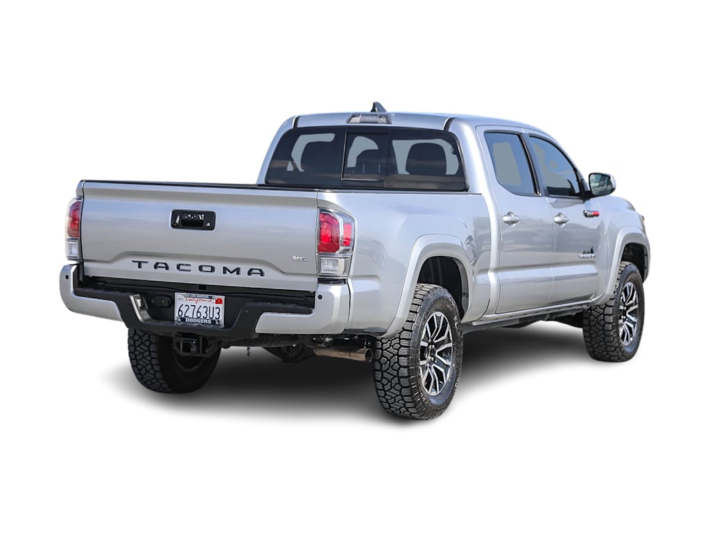 Thumbnail: 2023 Toyota Tacoma - 17