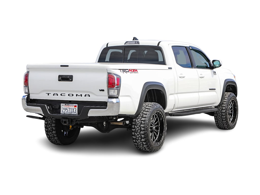 Thumbnail: 2023 Toyota Tacoma - 19