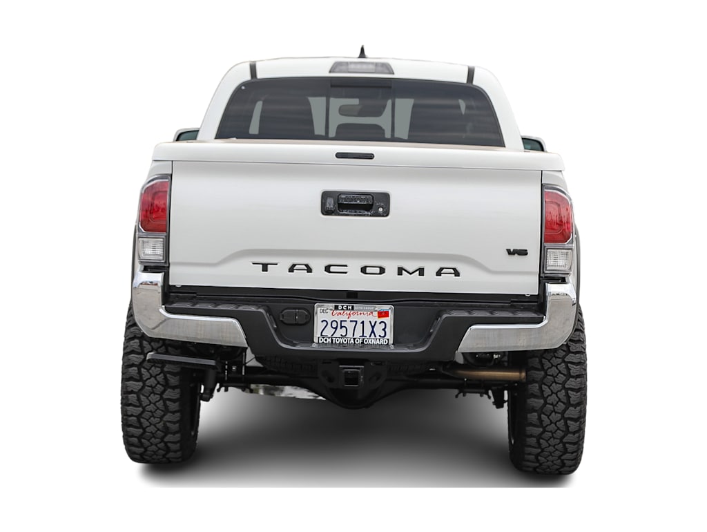 Thumbnail: 2023 Toyota Tacoma - 18
