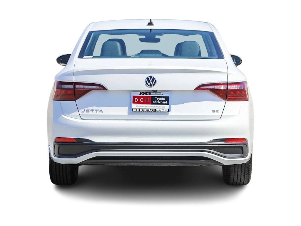 Thumbnail: 2023 Volkswagen Jetta - 4