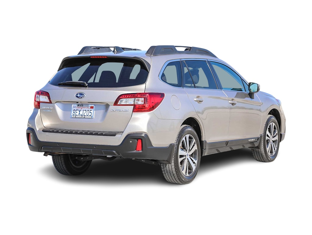 Thumbnail: 2018 Subaru Outback - 18