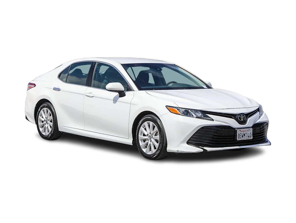 Thumbnail: 2018 Toyota Camry - 17