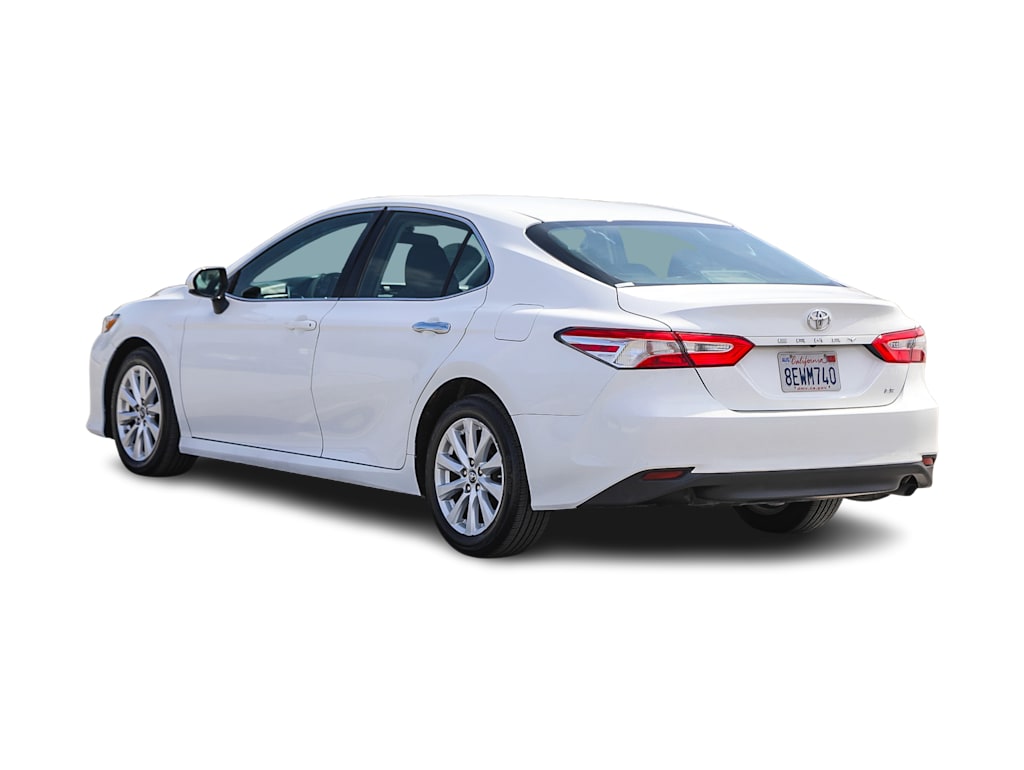 Thumbnail: 2018 Toyota Camry - 3