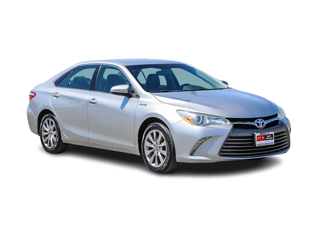 Thumbnail: 2016 Toyota Camry - 17