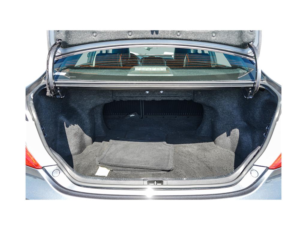 Thumbnail: 2014 Toyota Camry - 16