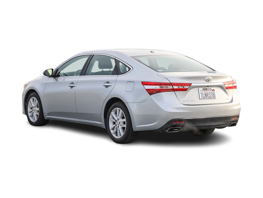 Thumbnail: 2015 Toyota Avalon - 3