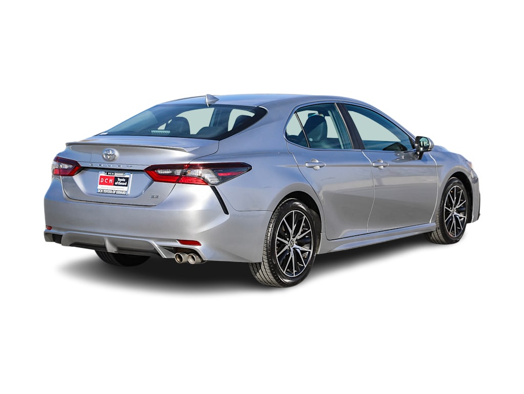 2023 Toyota Camry SE 18