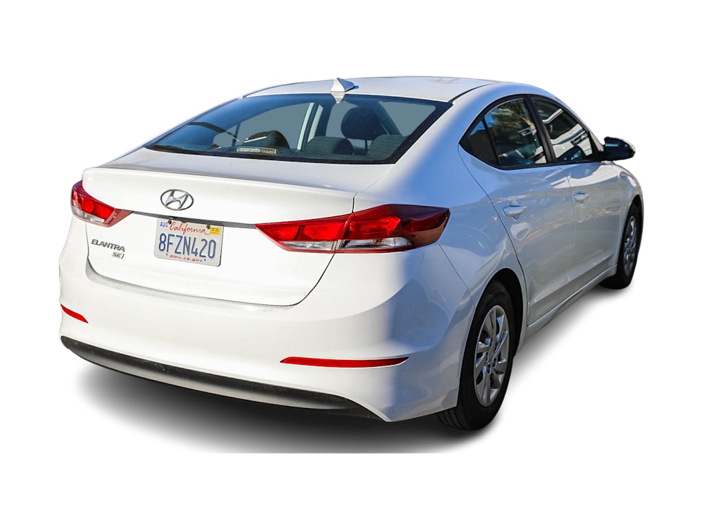 2018 Hyundai Elantra SE 14