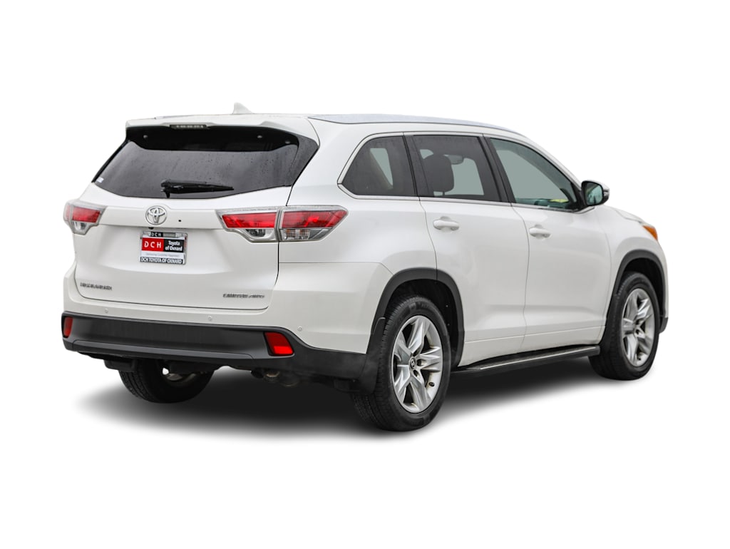2016 Toyota Highlander Limited 17