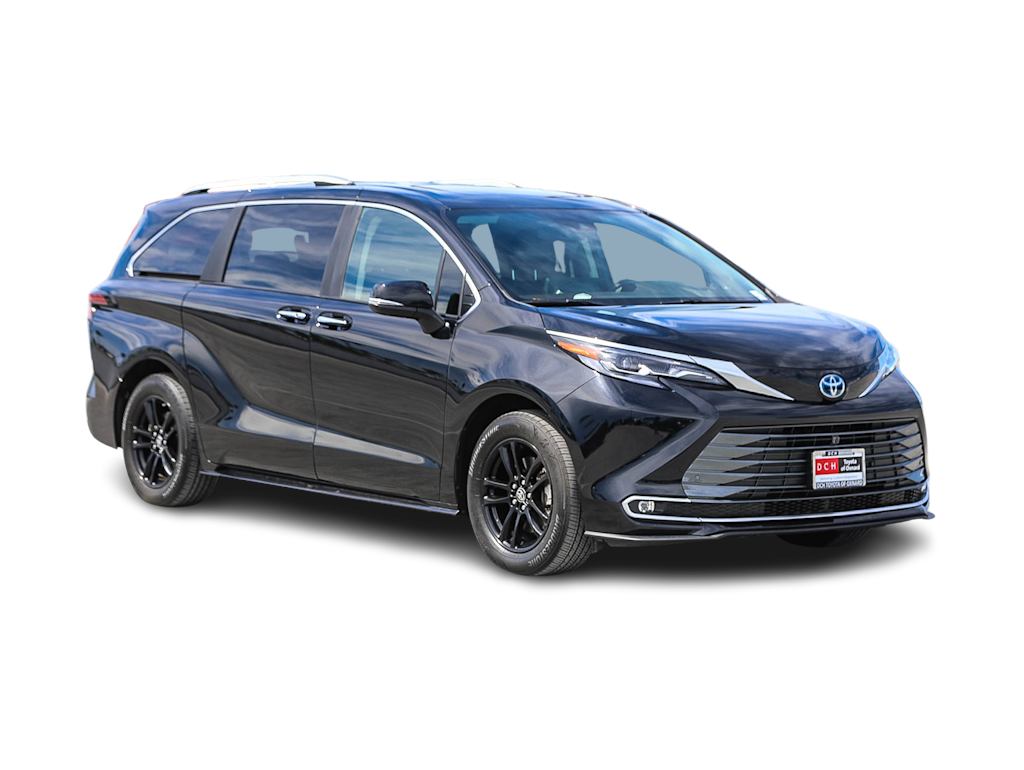Thumbnail: 2024 Toyota Sienna - 17