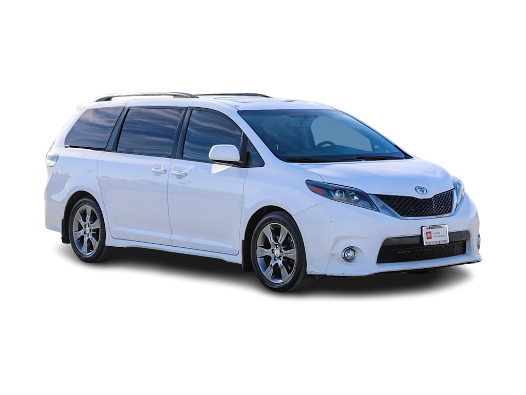 2016 Toyota Sienna SE 16