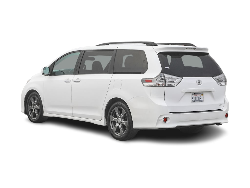 2017 Toyota Sienna SE 3